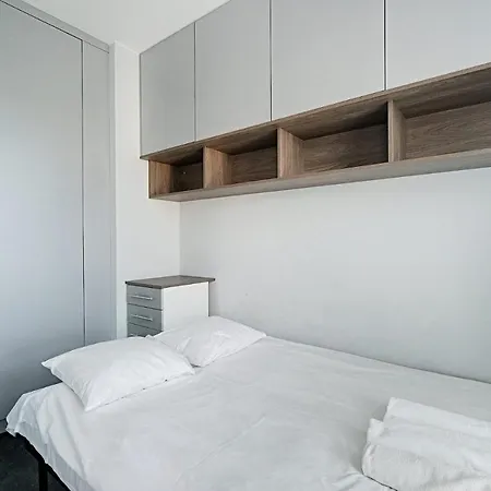 Strzelecka 24 Modern *