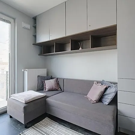 Apartment Strzelecka 24 Modern Warsaw